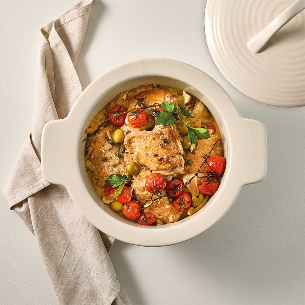 OvenBake Casserole Dish with Lid 3L Oat Cream with chicken casserole at House