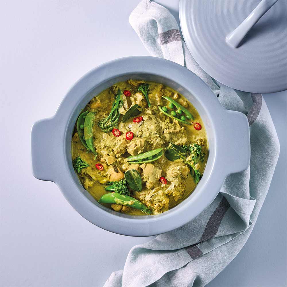 OvenBake Casserole Dish with Lid 3L Powder Blue with green curry at House