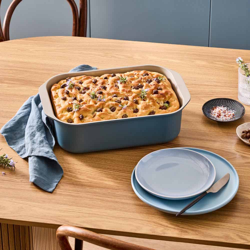 focaccia bread served from blue roasting pan 