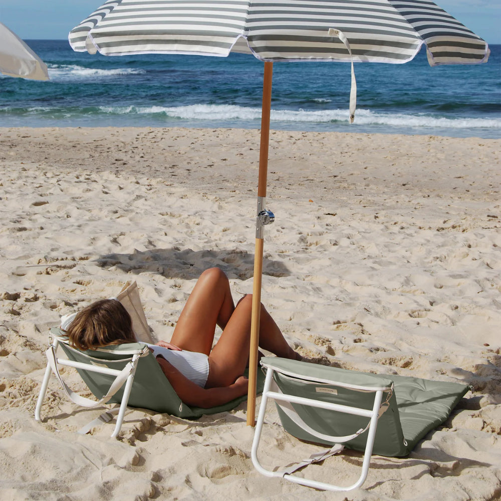 SUNNYLiFE Reclining Beach Chair
