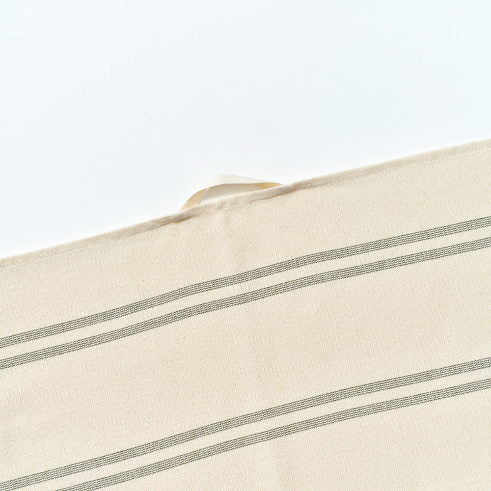 SUNNYLiFE Fouta Beach Towel