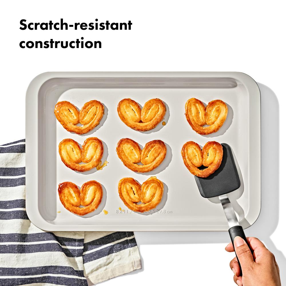 OXO Good Grips Quarter Sheet Pan