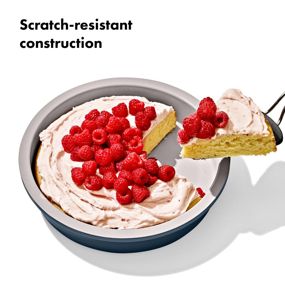 OXO Good Grips Round Cake Pan