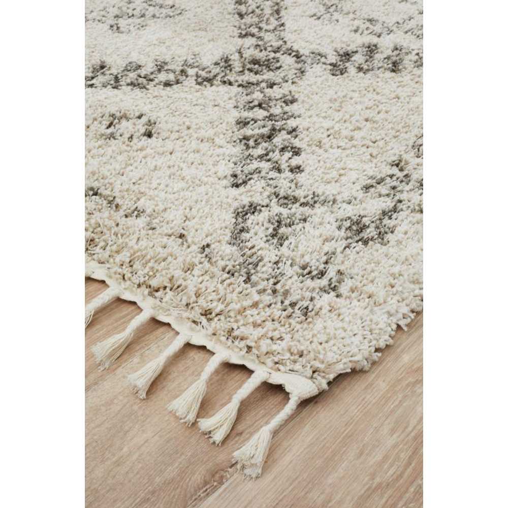 Rug Culture Saffron 33 Rug Natural at House