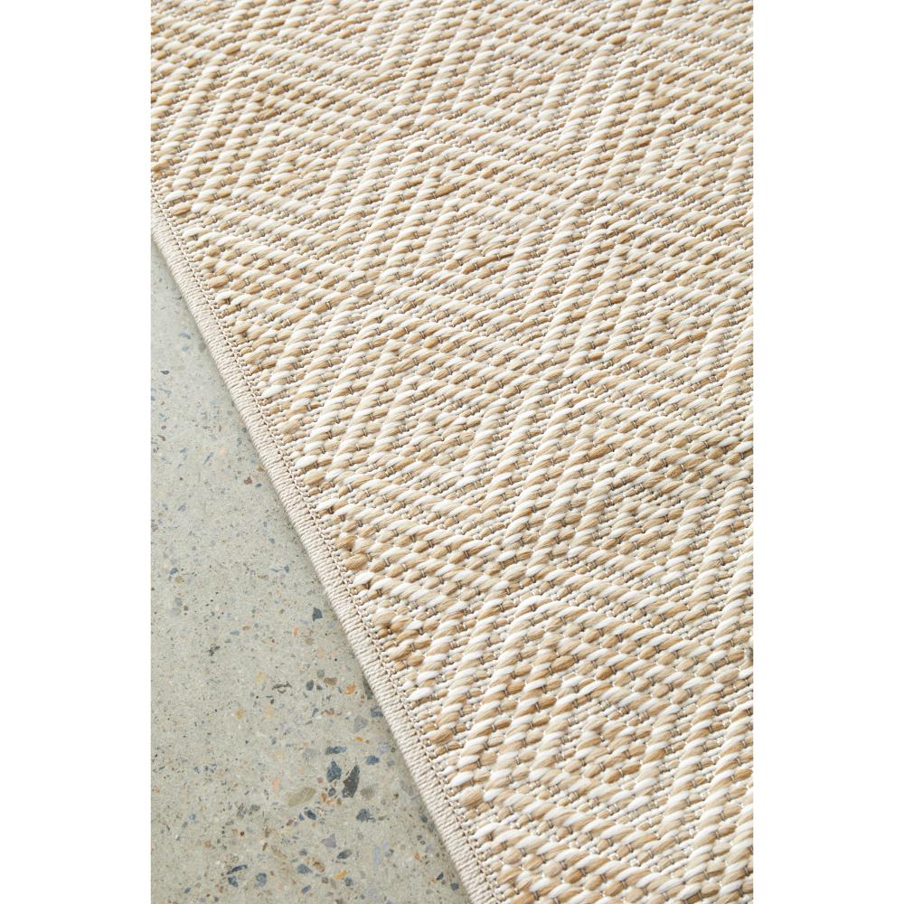 Beige brown diamond design indoor outdoor rug detail image - House