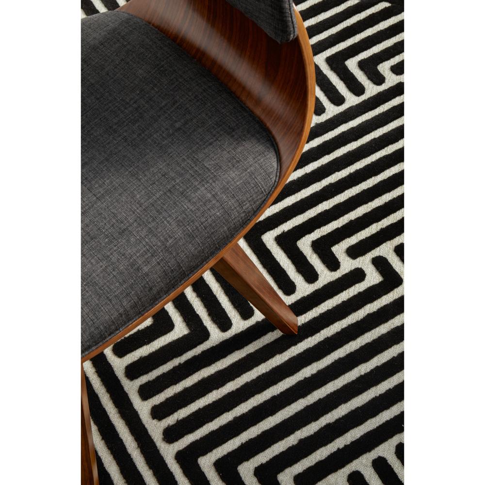 black and cream chevron patterned rug detail image - House