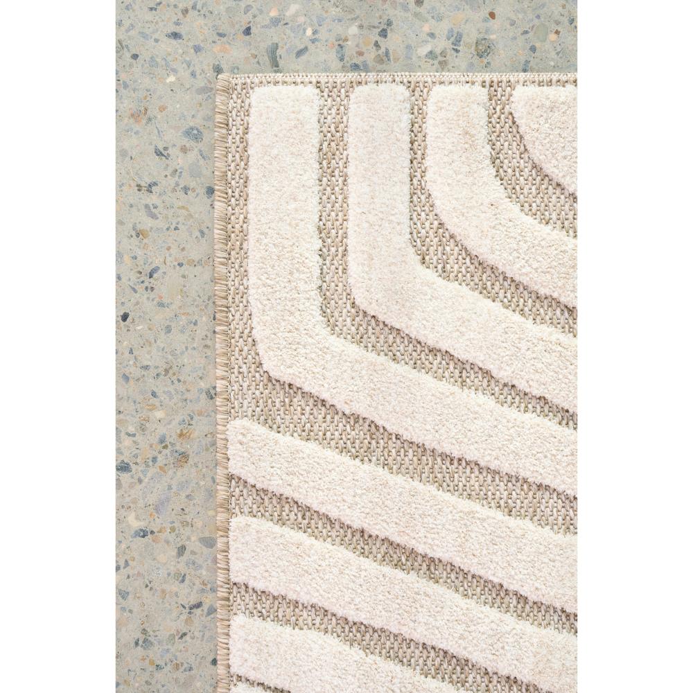 Natural beige swirl rug detail image - House
