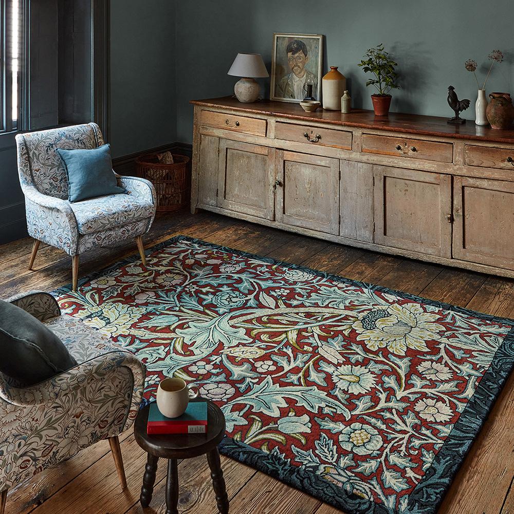 Morris & Co Trent Rug Madder Red/ Webb's Blue