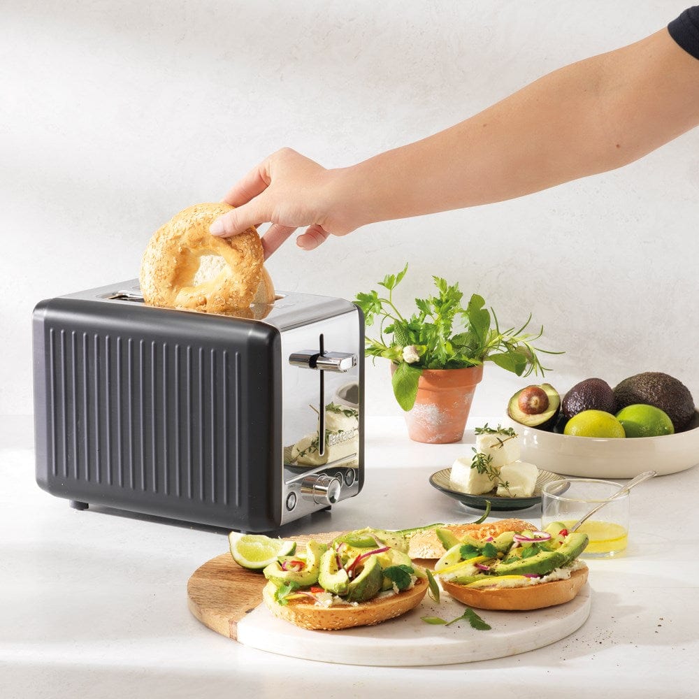 Baccarat The Toasty Slice 2 Slice Toaster Black