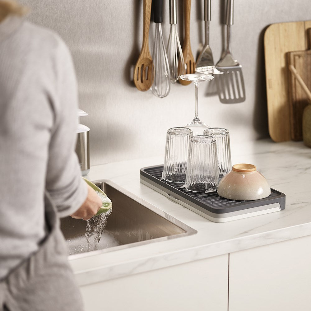 Joseph Joseph Tier Expandable Draining Mat Grey