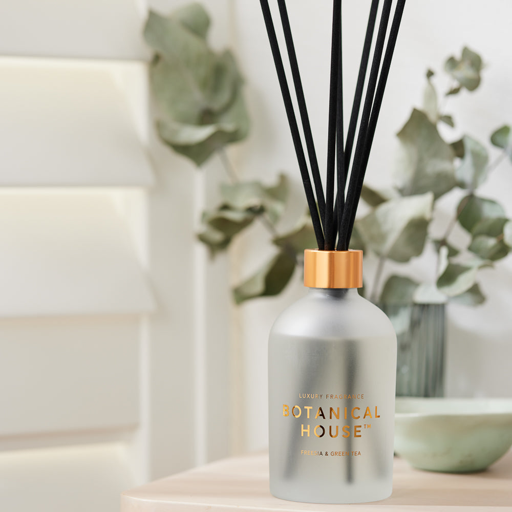 MyHouse Botanical House Diffuser Freesia & Green Tea