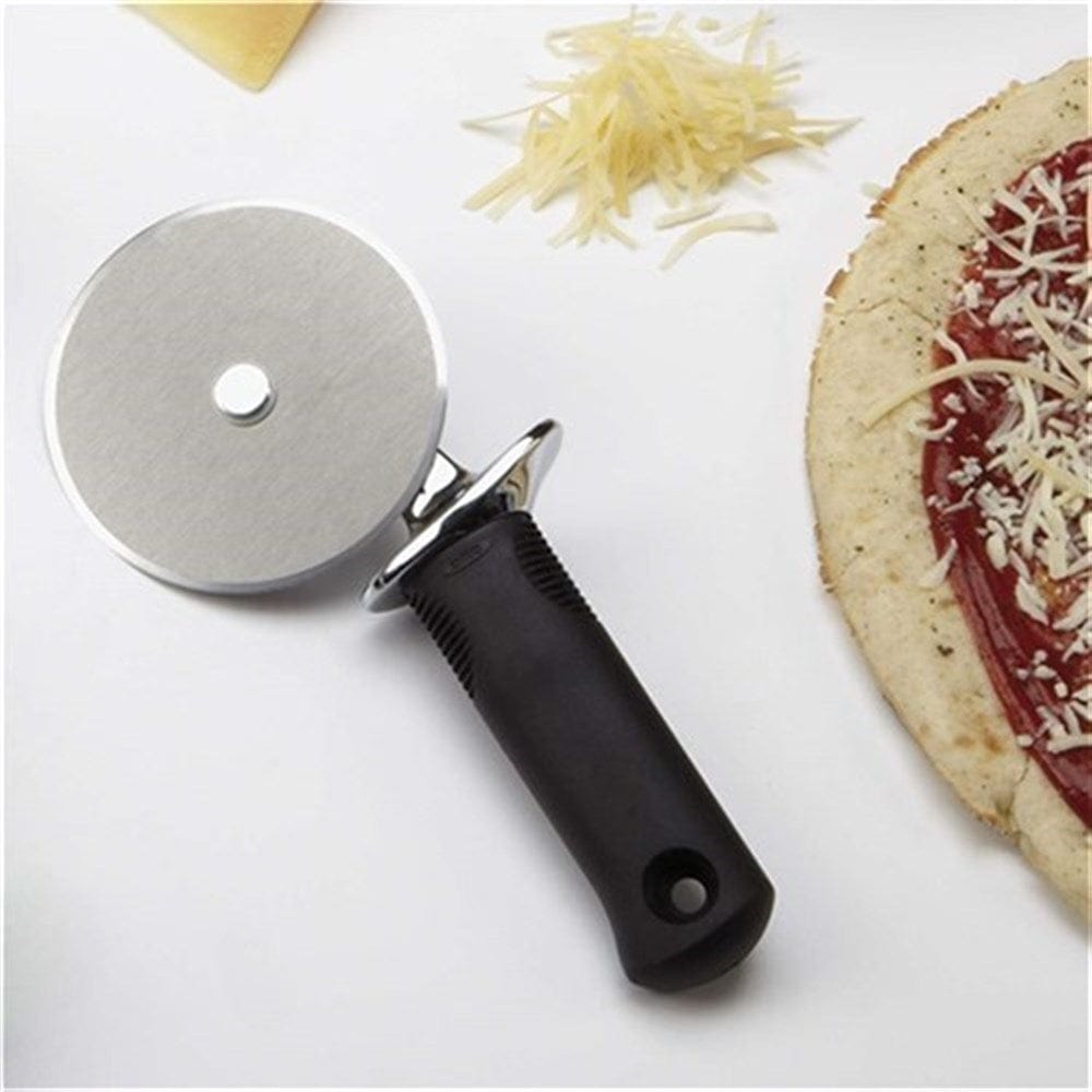 OXO Good Grips Pizza Wheel Cutter